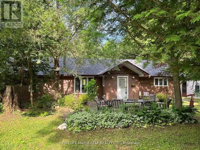 House for sale in Algonquin Highlands, Ontario