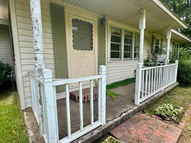 House for sale in Roanoke, Alabama