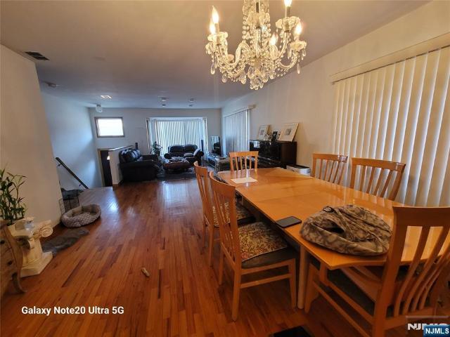 Condo for sale in Fort Lee, New Jersey