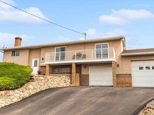 House for sale in Winfield, British Columbia