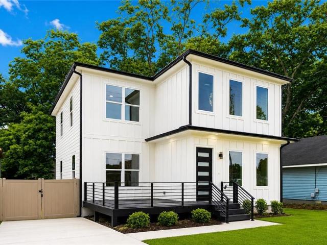 House for sale in College Park, Georgia