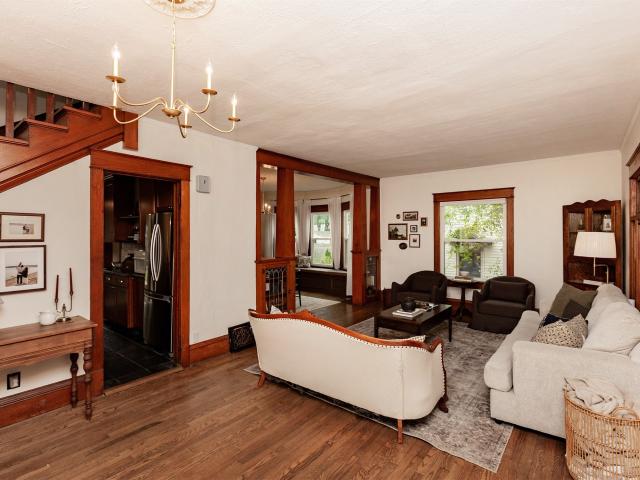 House for sale in Des Moines, Iowa