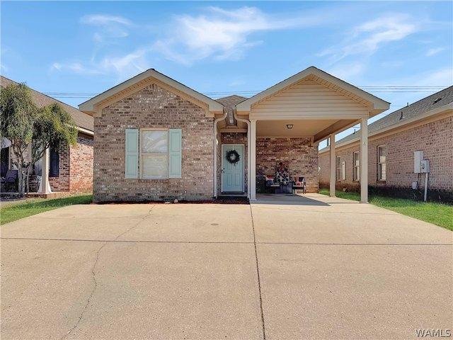 House for sale in Moundville, Alabama