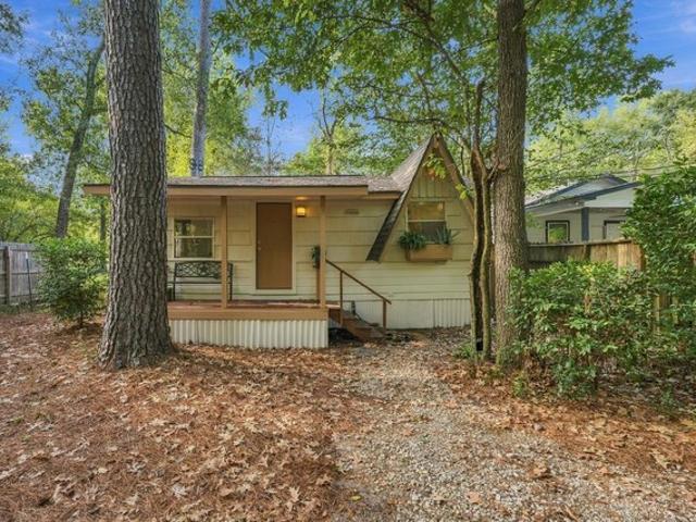 House for sale in Montgomery, Montgomery County