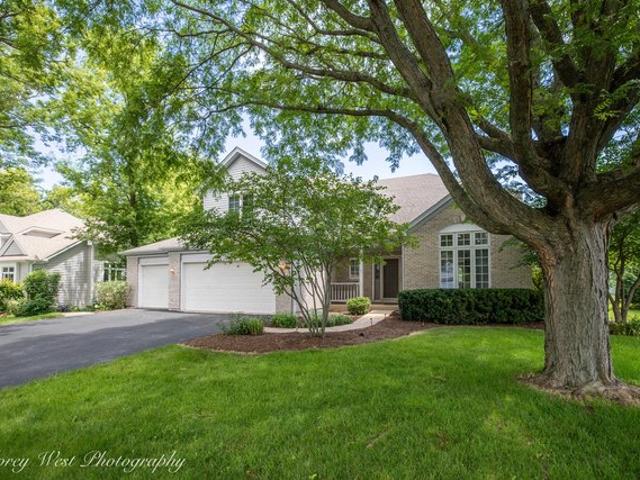 House for sale in Batavia, Illinois