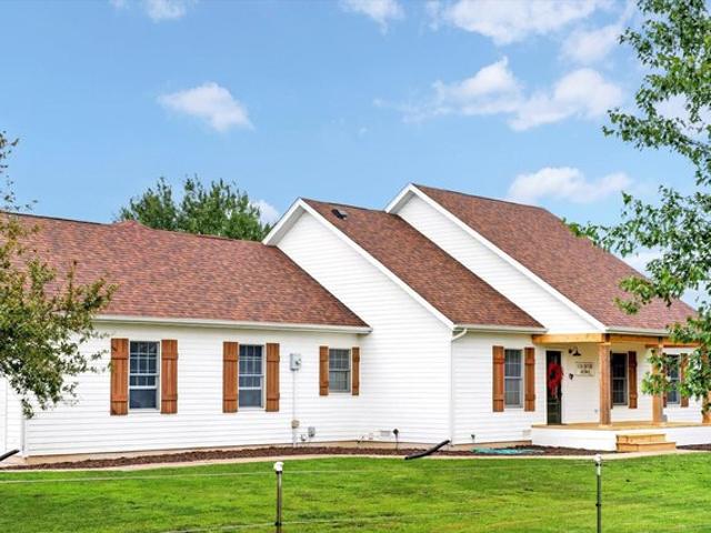 House for sale in Fair Grove, Missouri