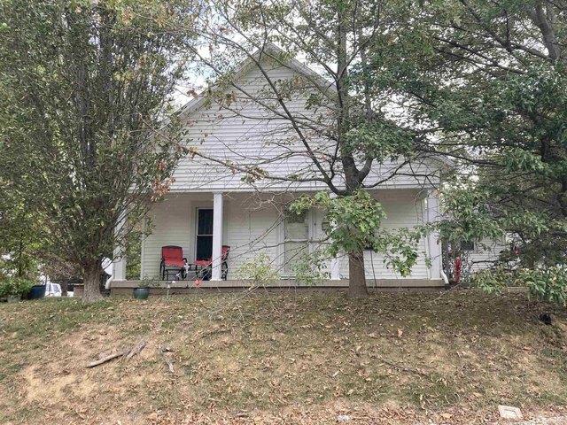 House for sale in Oakland City, Gibson County