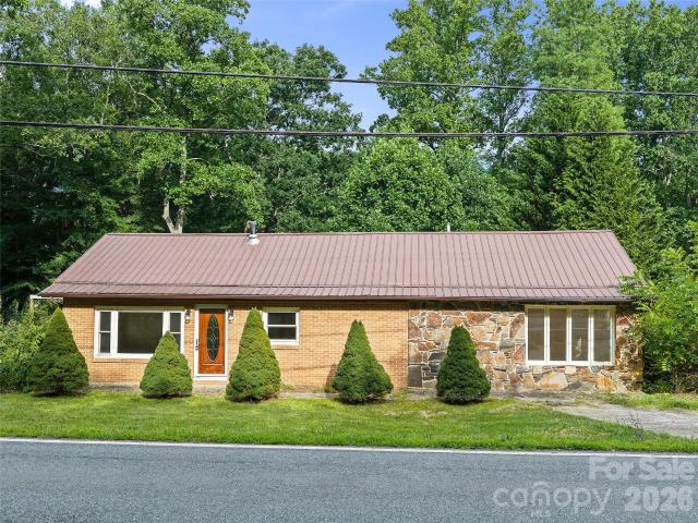 House for sale in Yancey, North Carolina
