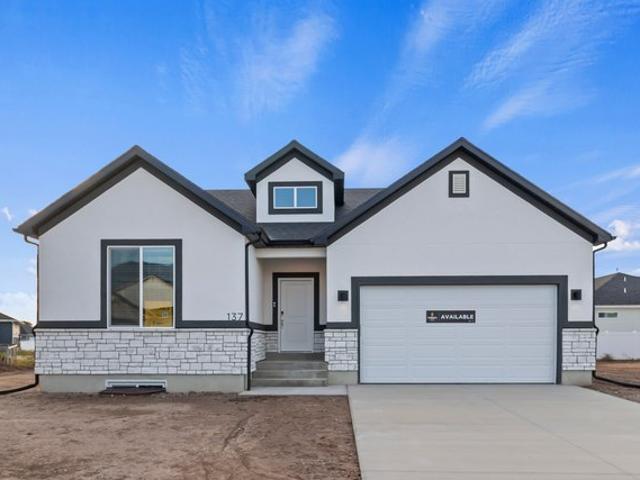 House for sale in Cache, Utah