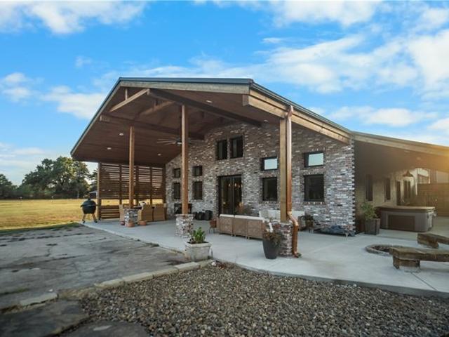 House for sale in Ark