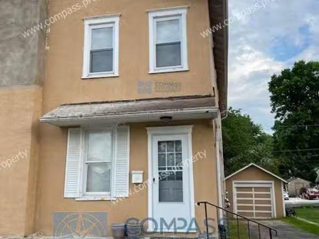 House for rent in Downingtown