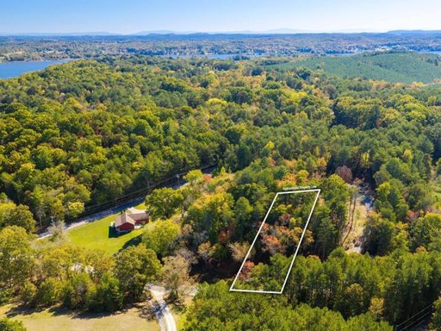 Land for sale in Sale Creek, East Tennessee