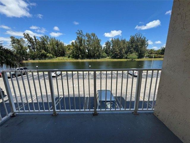 Condo for sale in North Miami Beach, Florida