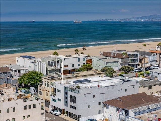 House for sale in Huntington Beach, California
