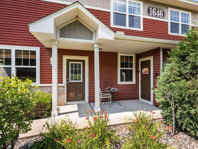 Townhouse for sale in Carver, Minnesota
