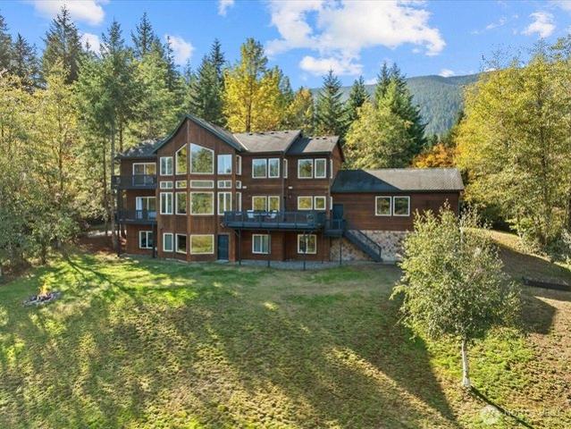 House for sale in North Bend, Washington