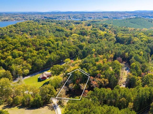 Land for sale in Sale Creek, East Tennessee