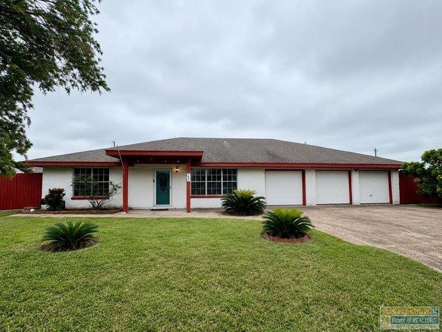 House for sale in Cameron, Texas