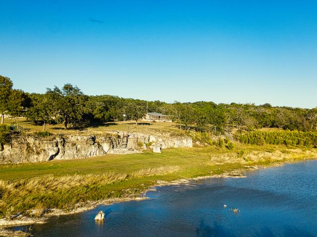 House for sale in Pipe Creek, Texas