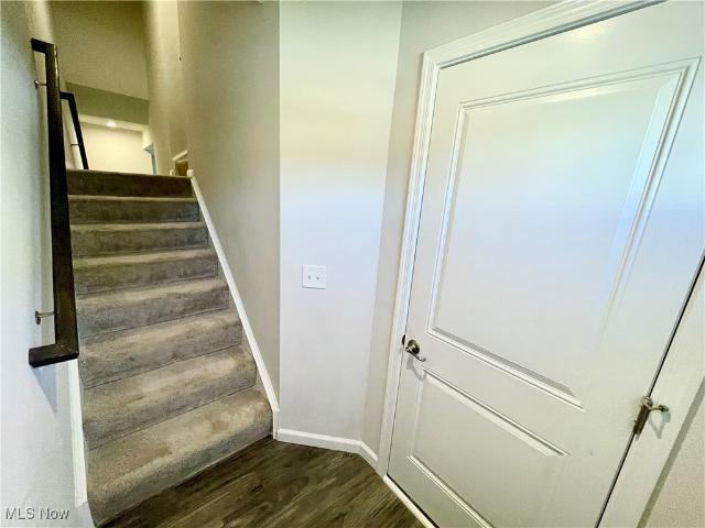 Townhouse for sale in Akron
