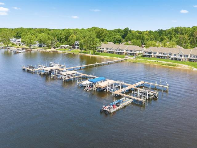 Condo for sale in Ferrysburg, Michigan