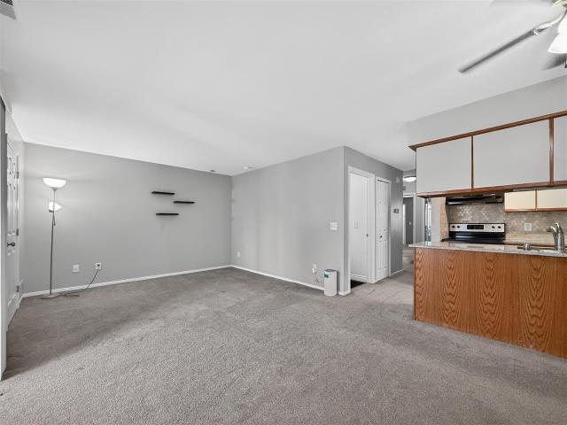 Condo for sale in Fraser, Michigan