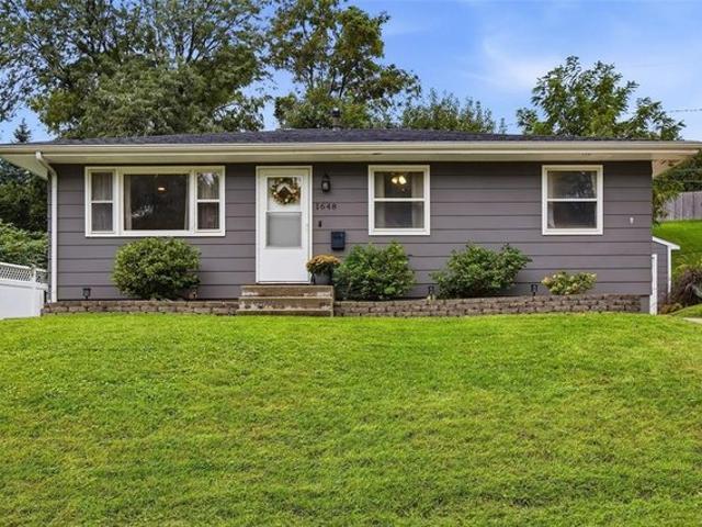 House for sale in Cedar Rapids, Linn County