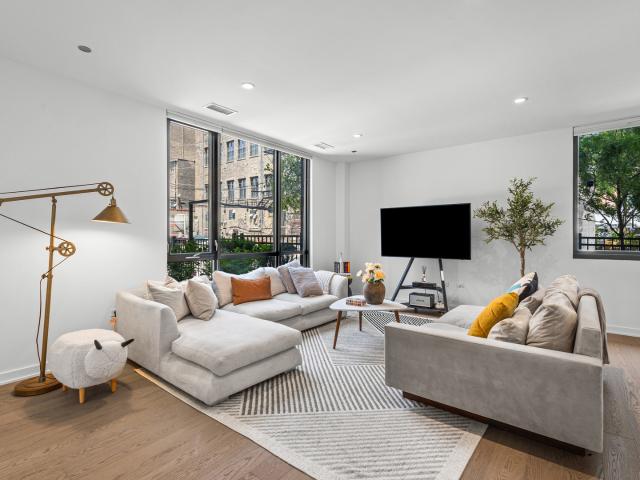 Condo for sale in Chicago Park, Illinois