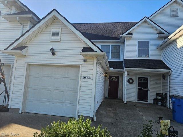Condo for sale in Middlefield, Ohio