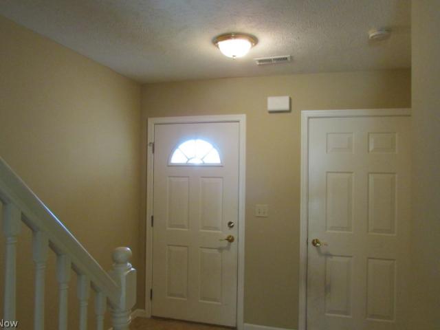 Condo for sale in Middlefield, Ohio