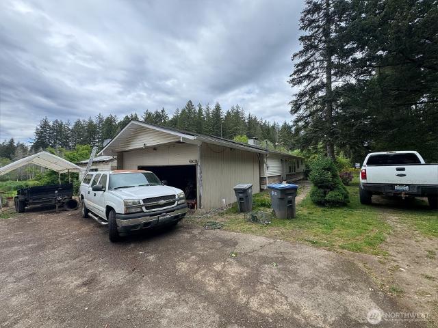 House for sale in Allyn, Washington