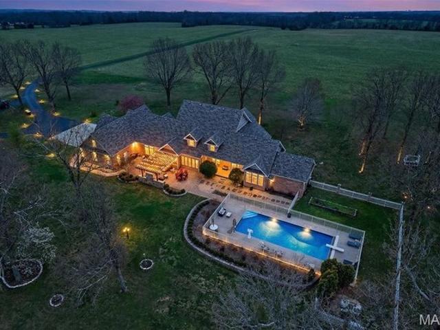 House for sale in Laclede, Missouri