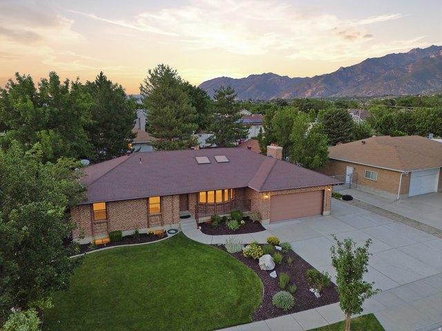 House for sale in Sandy, Utah