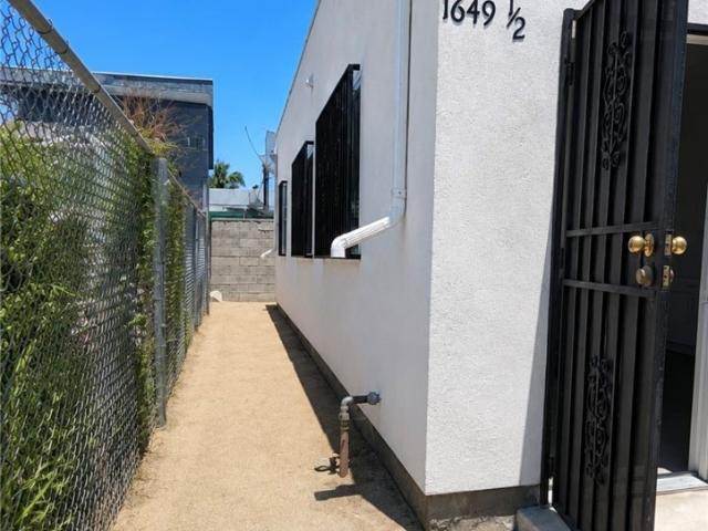 House for sale in Canoga Park, California
