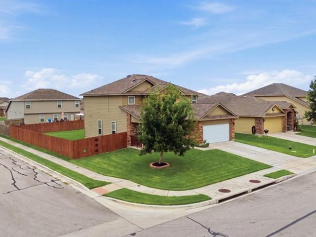 House for sale in Seguin, Texas