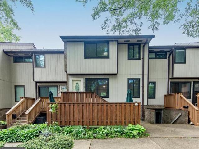 Condo for sale in Virginia