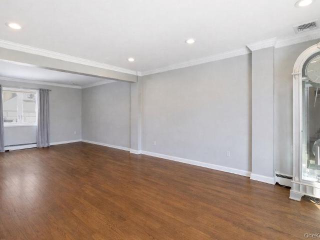 House for sale in Queens, Arverne