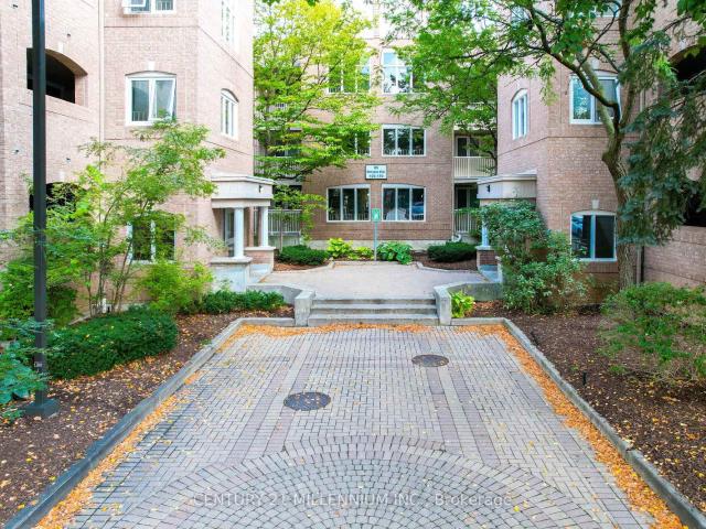 Condo for sale in Toronto, Golden Horseshoe