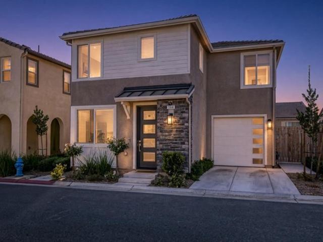 House for sale in Madera, Madera County