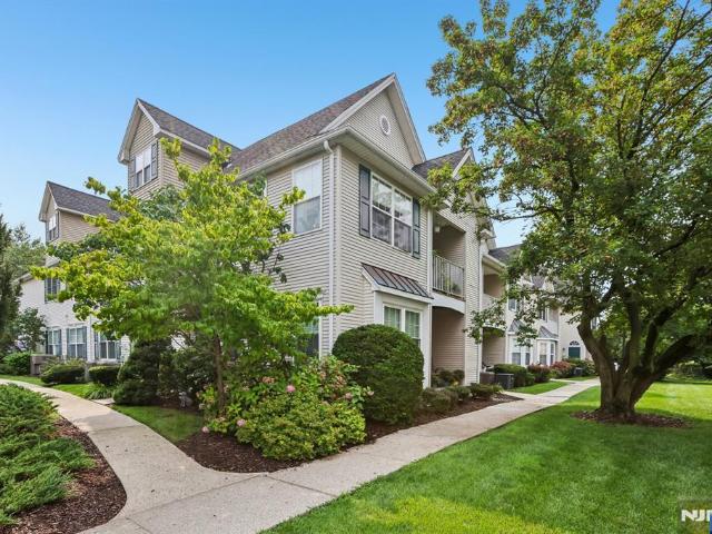 Condo for sale in Passaic, New Jersey