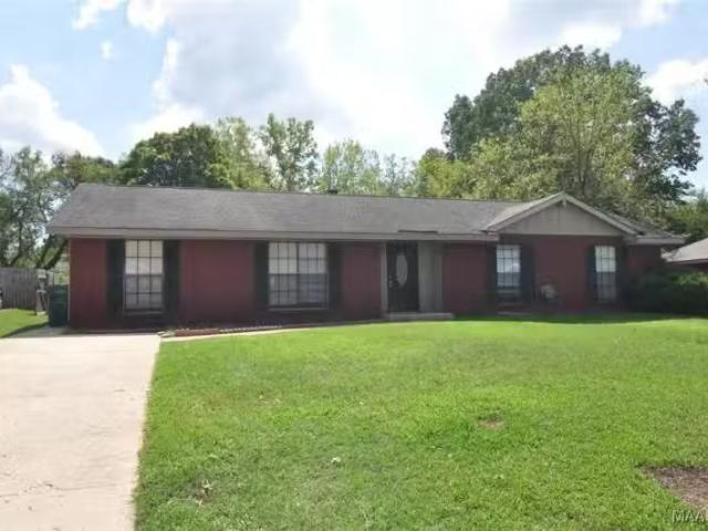 House for rent in Elmore, Alabama