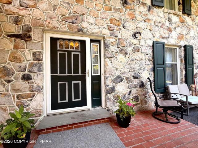 House for sale in Bartonsville, Pennsylvania