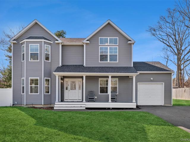 House for sale in Centereach, New York