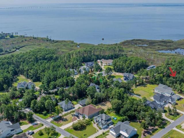 Land for sale in Manteo, North Carolina