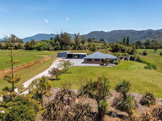 House for sale in Collingwood, Tasman