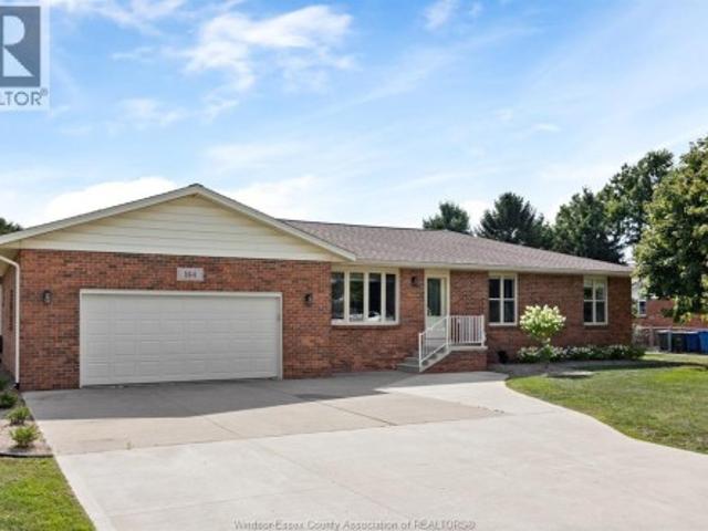 House for sale in Kingsville, Ontario