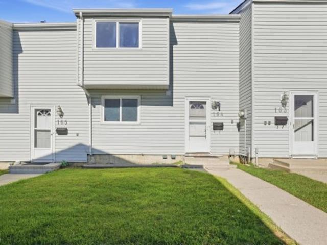 Townhouse for sale in Dickinsfield, Edmonton