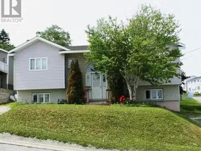 House for sale in Corner Brook, Newfoundland And Labrador