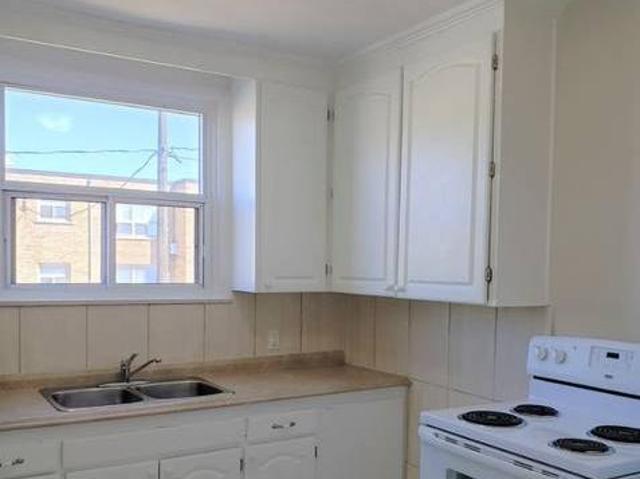 House for rent in Oakville