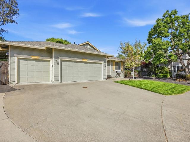 Property for sale in Windsor, California